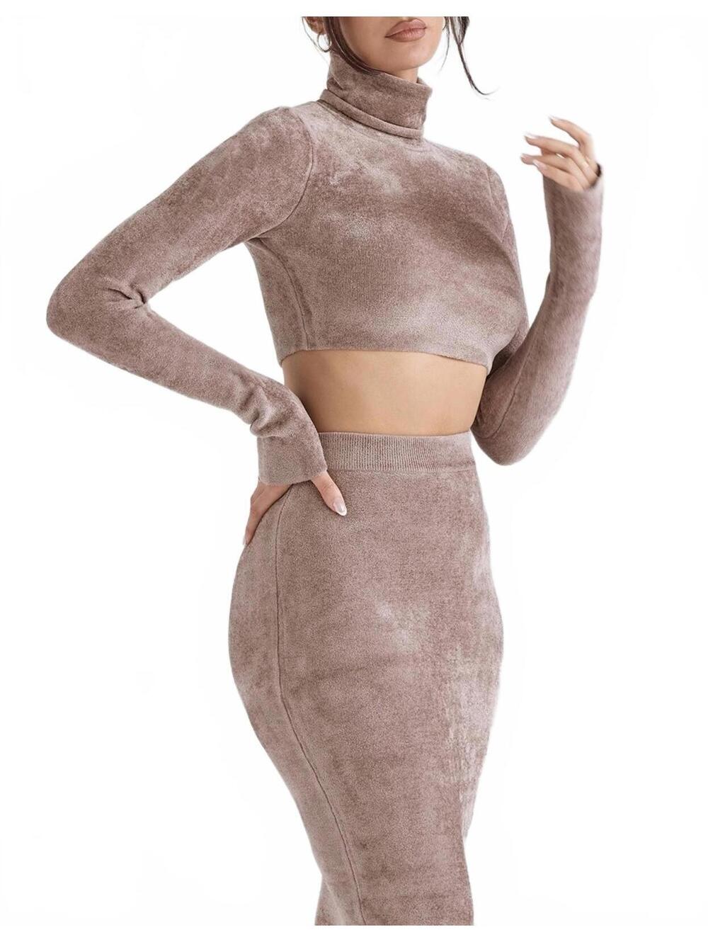 House of CB Suri Rose Chenille Cropped Top Sweater NWT Small - Picture 2 of 8
